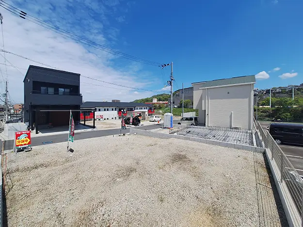 アローラタウン長野中央8期（大阪府河内長野市喜多町） 2026年4月撮影 11号地より対角線向き（北東）に撮影。