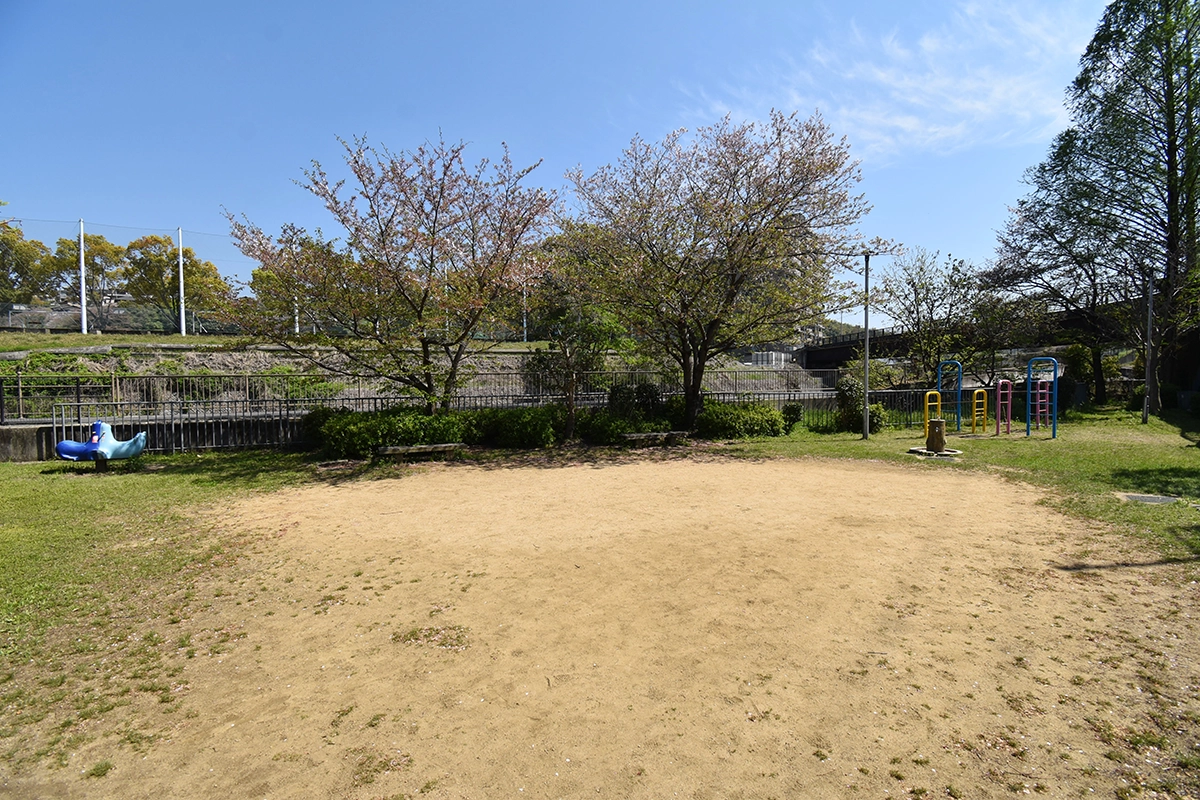 こもん橋公園