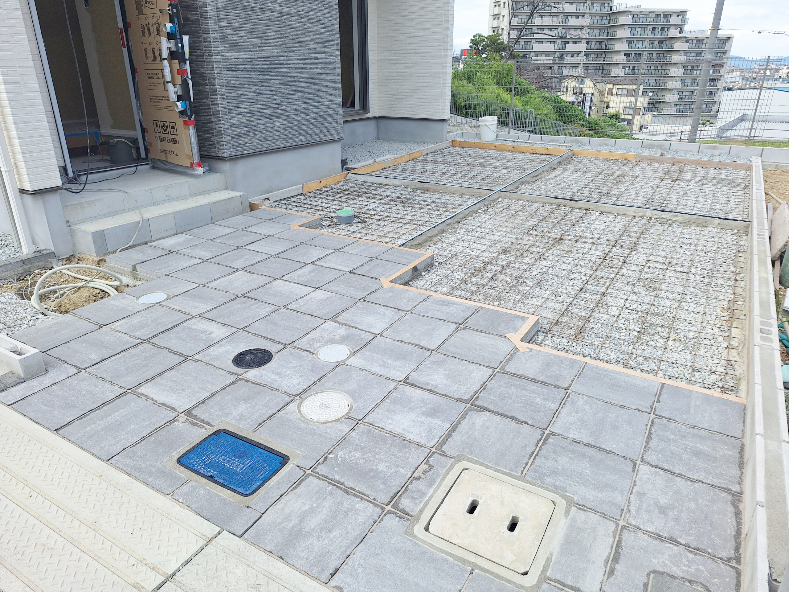 限定公開｜新モデルハウス建築動画（石膏ボード・外構）