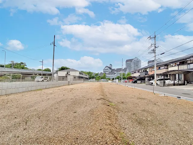 アローラタウン河内長野（大阪府河内長野市向野町） 2026年6月撮影 7号地東側中央付近より2号地方向を撮影